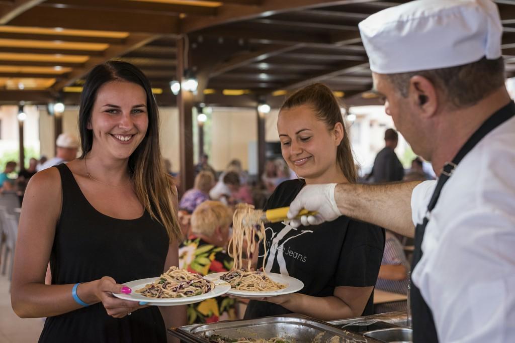 Fereniki Resort & Spa Georgioupoli Bagian luar foto